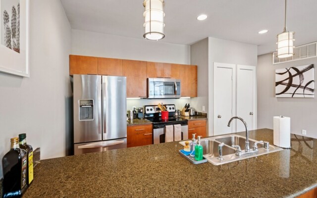 Plano Amazing 2BD 2BA Apartment