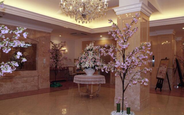 Hotel Fine Garden Toyonaka Itami Airport