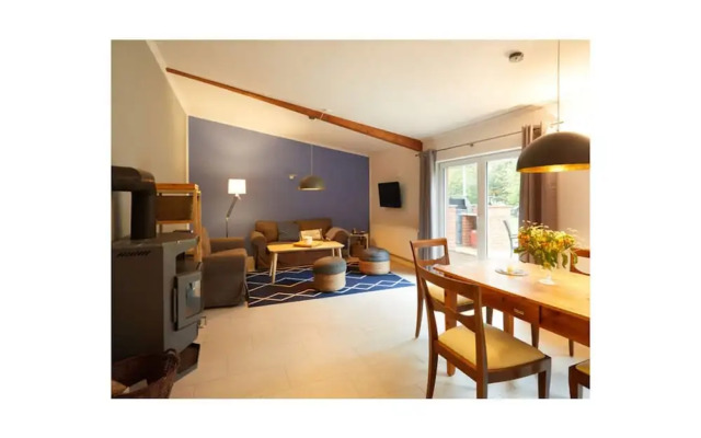 Holiday Apartment Tannenhof Bornholdt