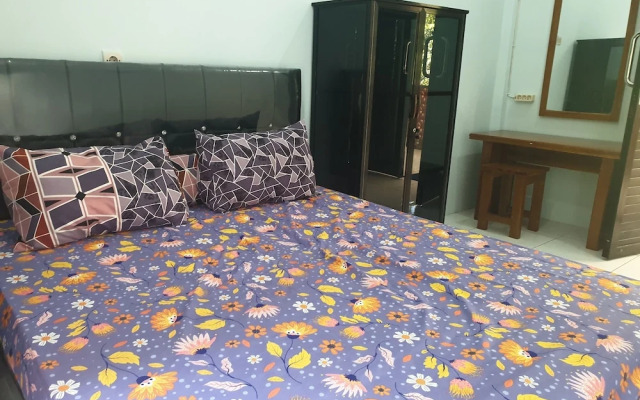 Capital O 92612 Penginapan D'alas Purwo & BeachNearPadang Savana Sadengan