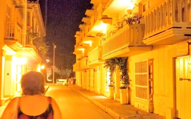 H2 Condominio Cartagena