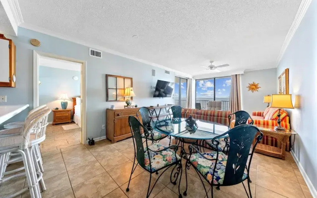 Romar Place 705