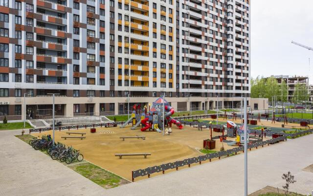 Home Like on Einstein Boulevard 3