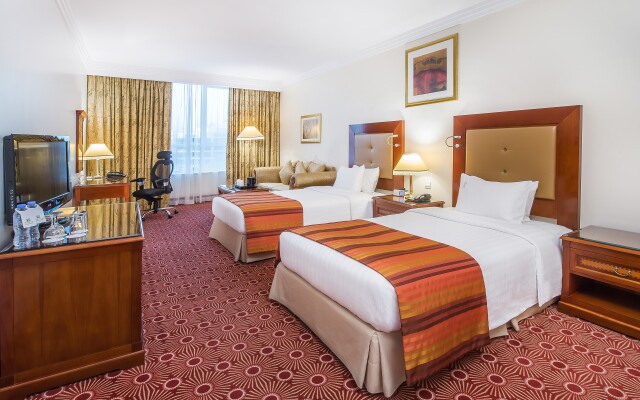 Sunday Hotel Holiday International Dubai