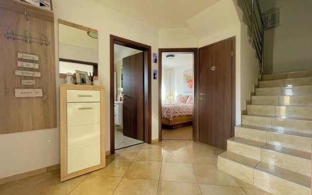 Villa Eternity
