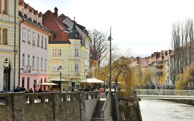 Tromostovje IV In Heart Of Ljubljana