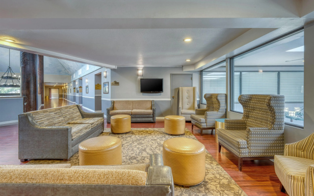 SureStay Plus Hotel by Best Western Reno Airport