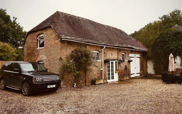 Manor House Mews - Rustic Stable Conversion