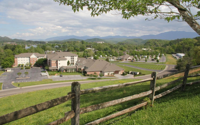 LeConte Hotel & Convention Center, Ascend Hotel Collection