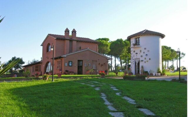 Laurel apt With Shared Pool