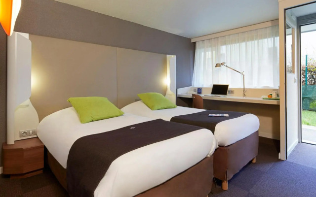 Campanile Chambray Les Tours