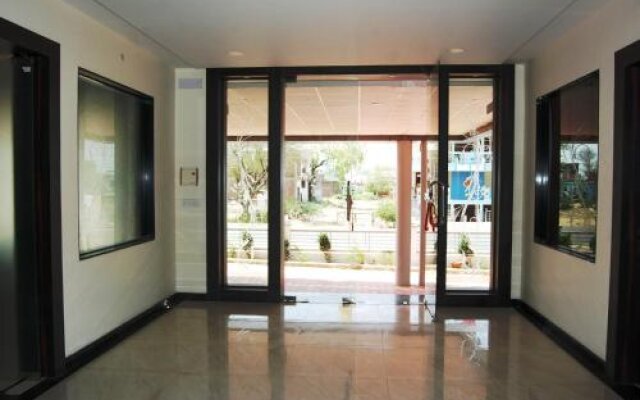 1 BR Boutique stay in Mandleshwar road, Maheshwar (C2A9), by GuestHouser
