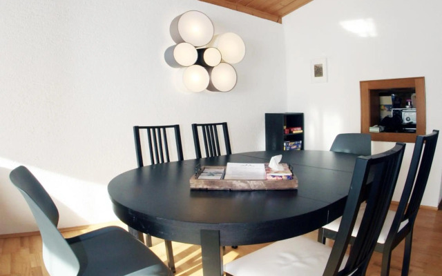 The Seefeld Retreat - Central Family Friendly Apartments - Mountain Views