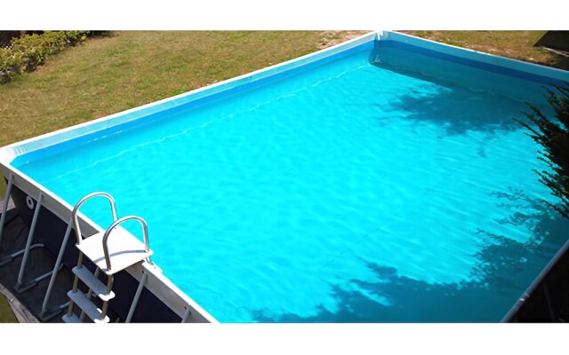 Yangsan Chickweed & Flower Pension