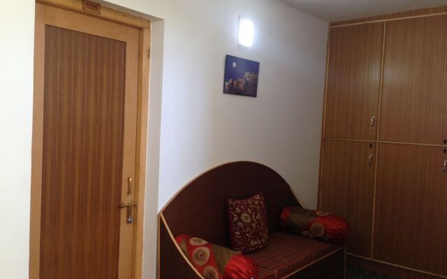 Radhu's Boutique Inn