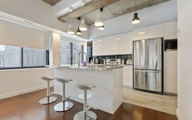 Condotel LeLuxe St-Denis St - mtlFlats