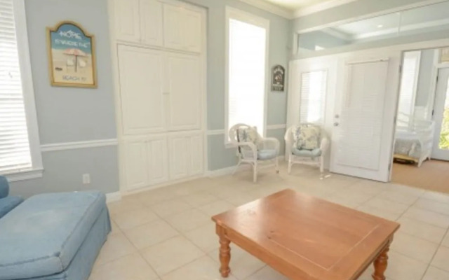 A Family Seacret by RedAwning