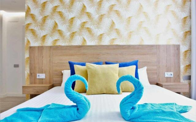 Ocean Garden Suite 12