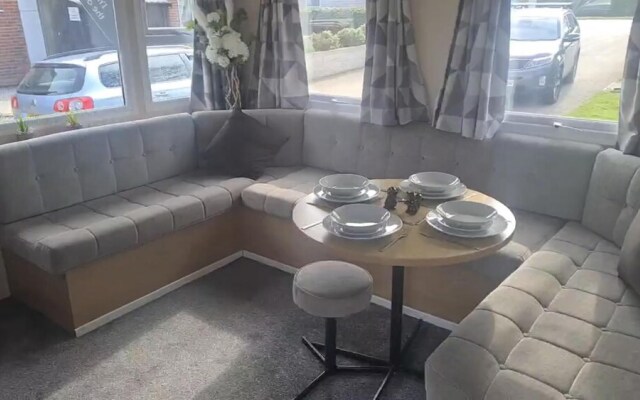 3 Bedroom Caravan Near Mablethorpe