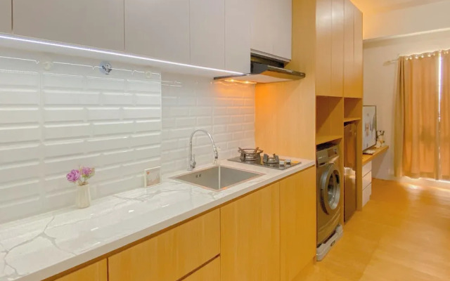 Good And Cozy 2Br Apartment Patraland Urbano