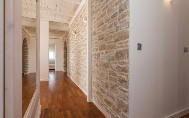 Stunning Apartment in Vir With 2 Bedrooms and Wifi