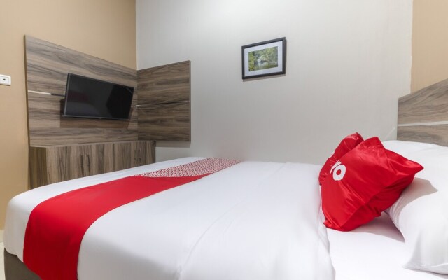 OYO Life 3248 Vision Residence Karawang