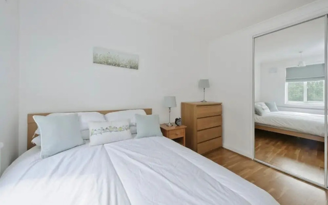 3 Bedroom Apartment, Earls Court