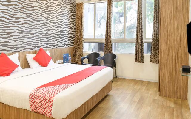 Collection O 11693 Hotel Sunshine