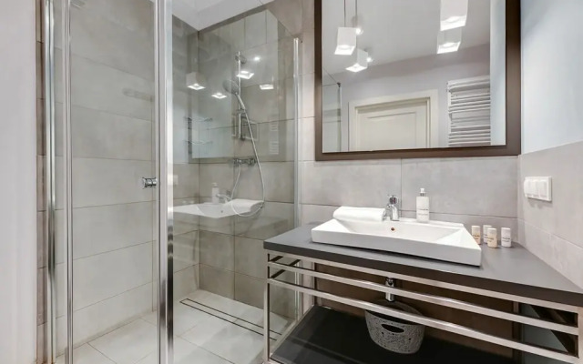 DJ Renoma Apartamenty Chmielna Park