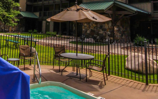 Aspen at Streamside, a VRI resort