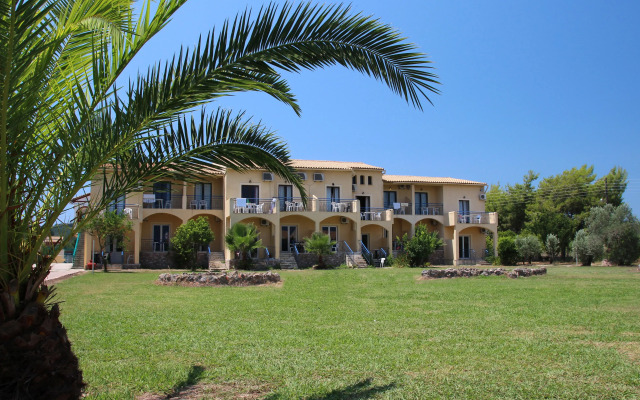 Koulouris Beach Hotel