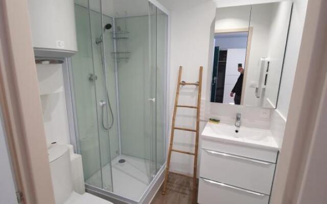 Studio avec vue imprenable sur lac