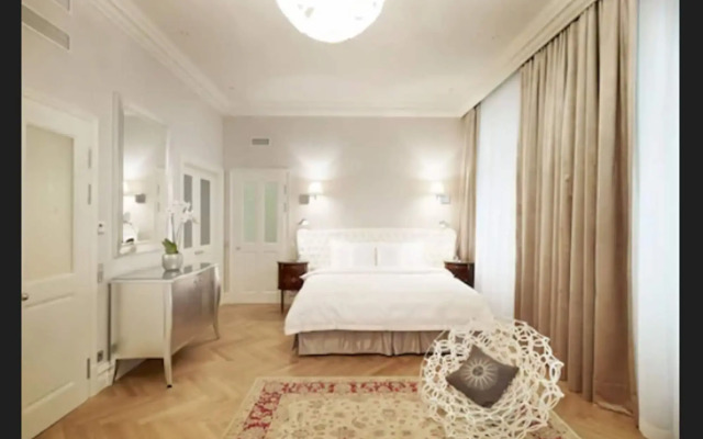 Sans Souci Vienna