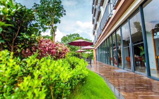 Courtyard Hotel (Yangshuo Li River)