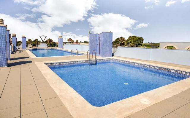 Comfortable Apartment Near the Sea