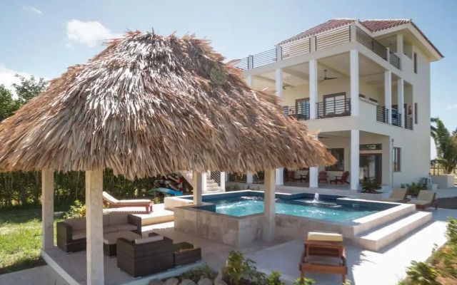 Villa Laguna Gecko