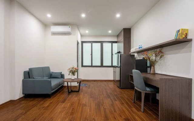Granda Lake View Hotel & Apartment
