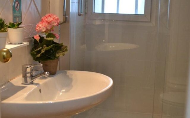 La Bartola Guesthouse