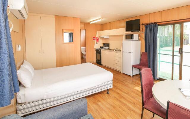 Desert City Holiday Park