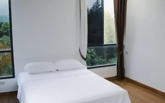 Beachside Bliss 2- Bed HM612