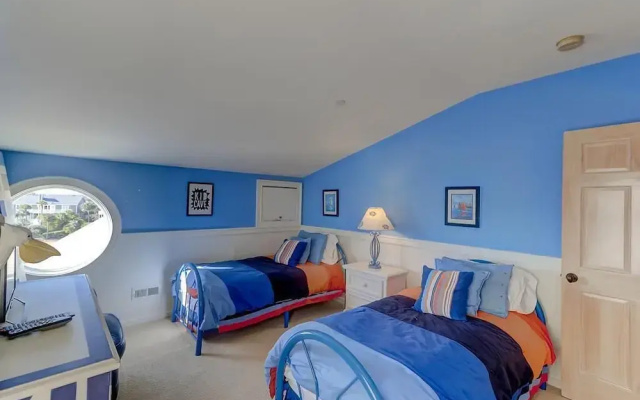 21 Ocean Point