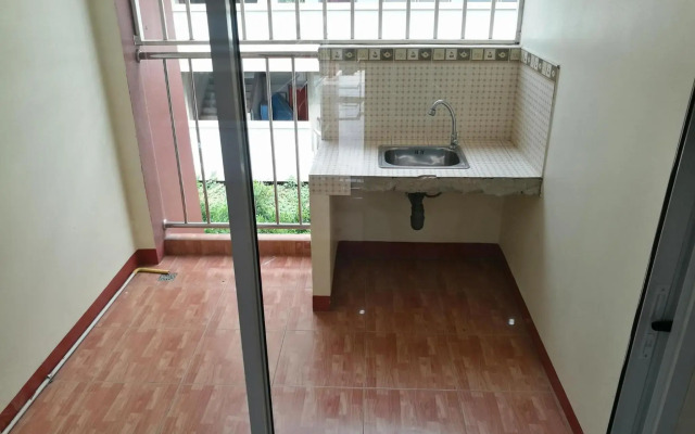 P And P Place Apartment Kanchanaburi