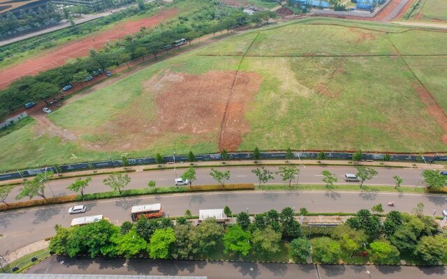 Contemporary Studio Room at Casa De Parco Apartment