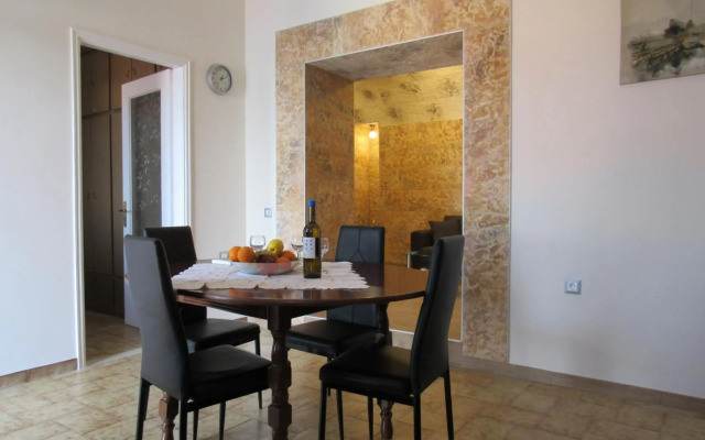 Pitini Sevasti house