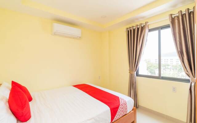 Quoc Vinh Hotel & Apartment