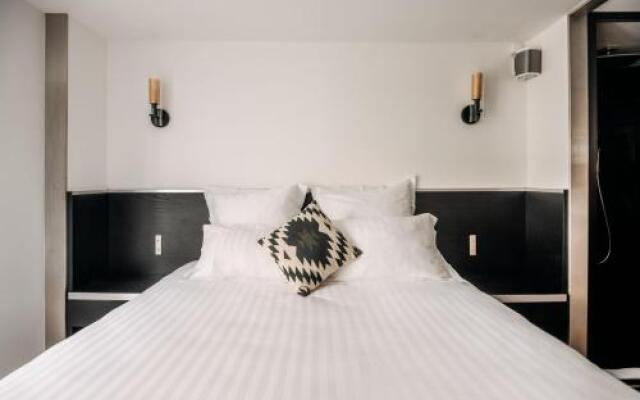 HighStay - Louvre / Saint Honore Serviced Apartments