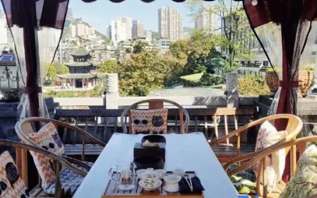 Yicai Jiaxiu Meisu Hotel (Guiyang Dashizi Jiaxiu Building)