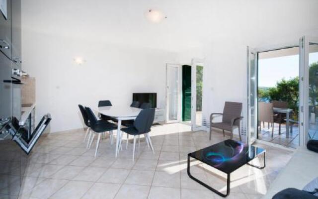 Apartment Milna