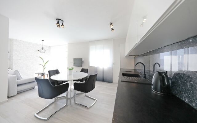 Luxury Majpruz Suites