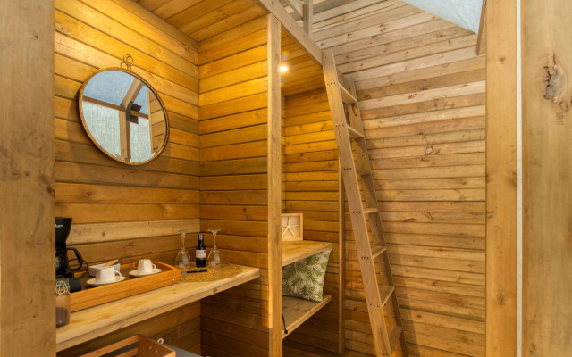 TEVA Glamping & Retreat